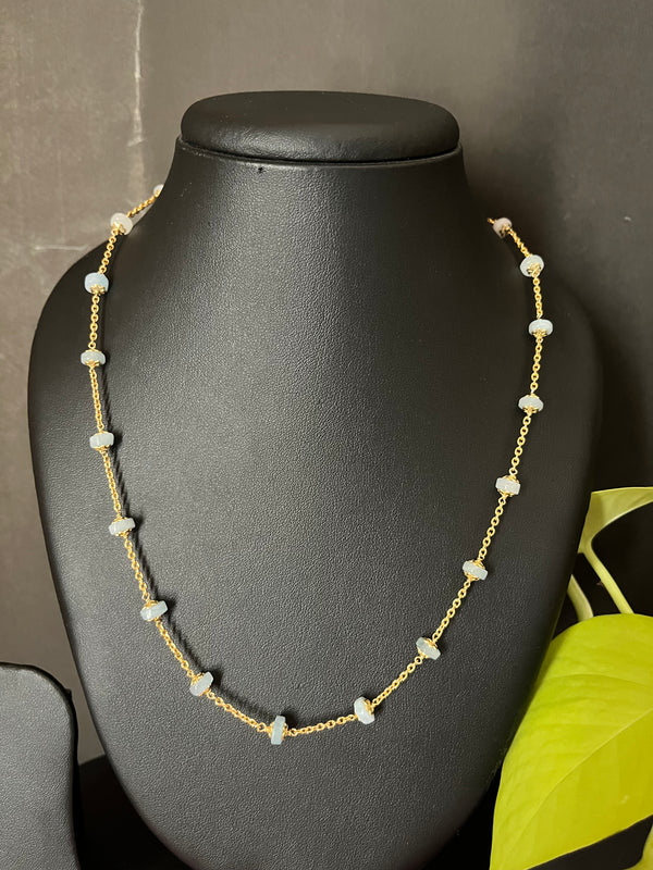 Aquamarine single line mala